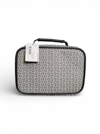 Neceser GUESS Original Gris Monograma con Franja Negra – Cosmetiquera